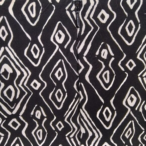 chico's Abstract Pencil Skirt 16 - Picture 9 of 12